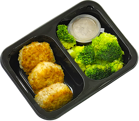 Котлетки из индейки с брокколи и грибным соусом